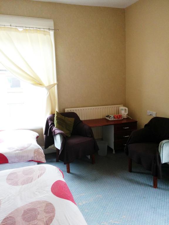 The County Hotel Grimsby Room photo